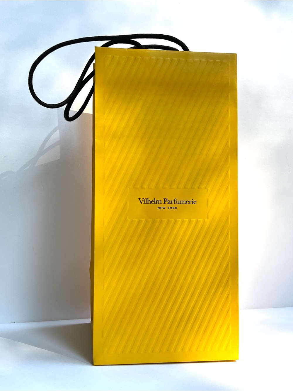 Vilhelm Parfumerie New York Luxury Shopping Gift Bags (SET OF 6)